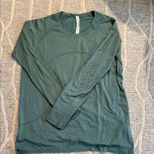 Lululemon swiftly tech long sleeve shirt